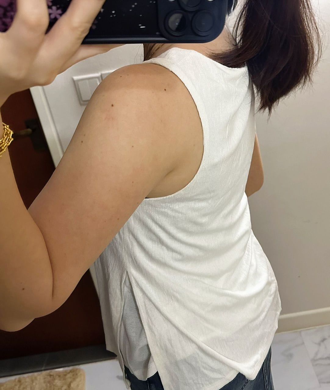 Customer photo review of Chiffon Sleeveless V-Neck Top