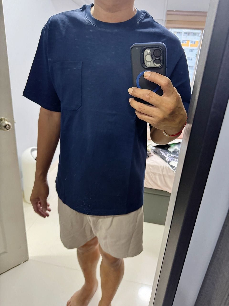 Customer photo review of Pocket Oversized T-shirt 270GSM