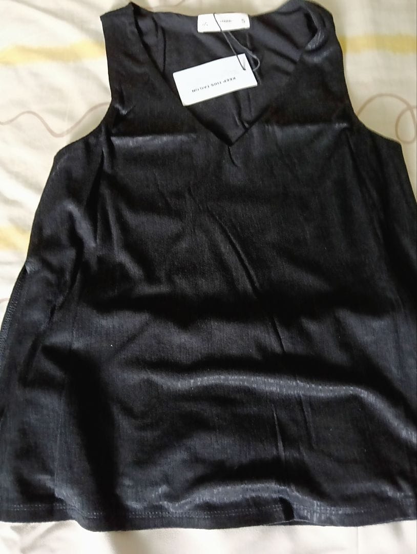 Customer photo review of Chiffon Sleeveless V-Neck Top