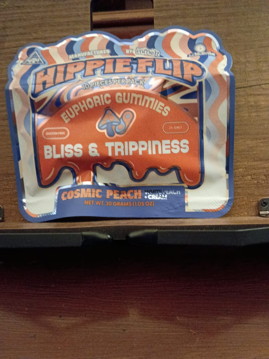 Customer photo review of Hippie Flip Mushroom Gummies