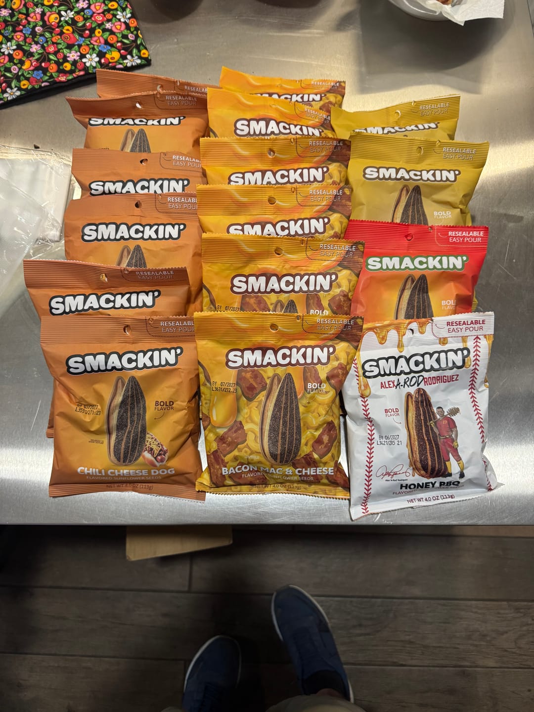 Customer photo review of CHEESEBURGER LE SINGLE BAG