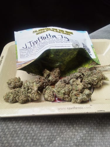 Customer photo review of John Truffolta THCA Flower