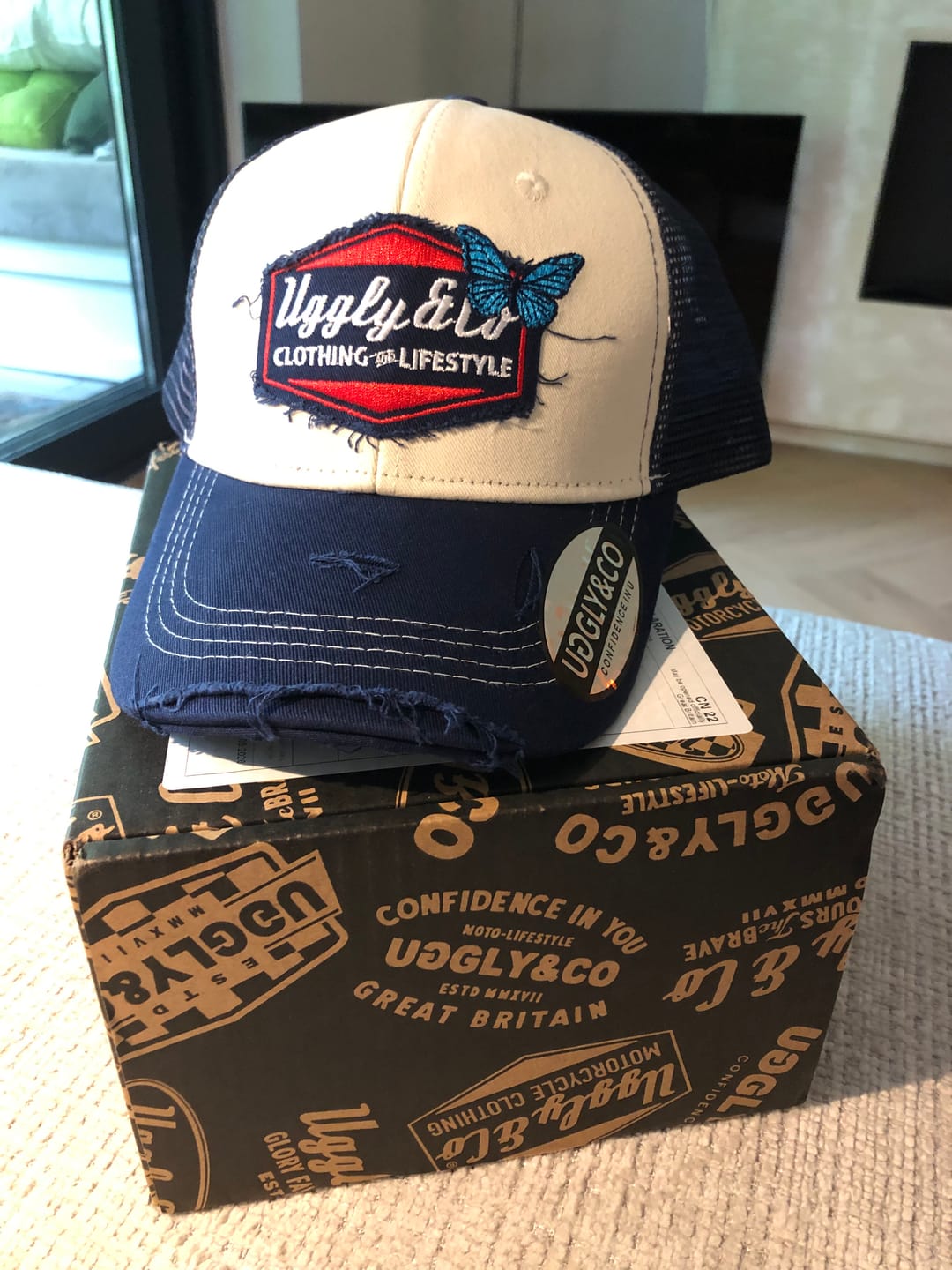Customer photo review of Sylvain Guintoli x Diamond Charity Cap – 100% Donation
