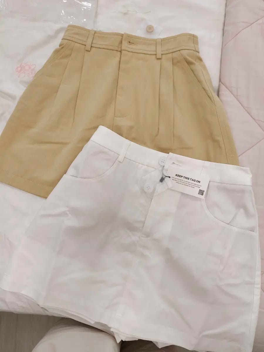 Customer photo review of Double Pleated Chino High-Waisted Shorts