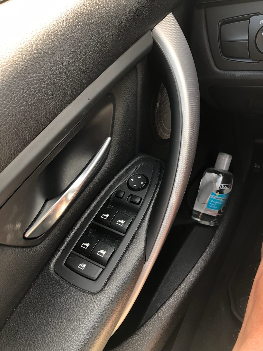 Customer photo review of Interior Door Handle Covers for BMW 3 & 4 Series – Fix Sticky Handles, No Disassembly | 2-Piece Set