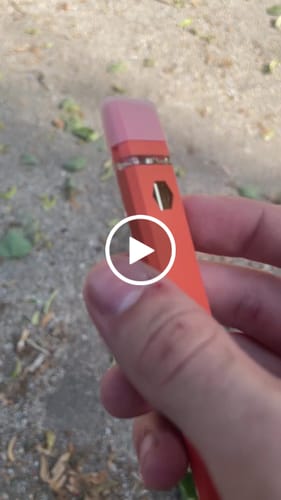 Customer video review of ROLLZ THCA Vape – approx. 800 puffs (90/10) | 2ml