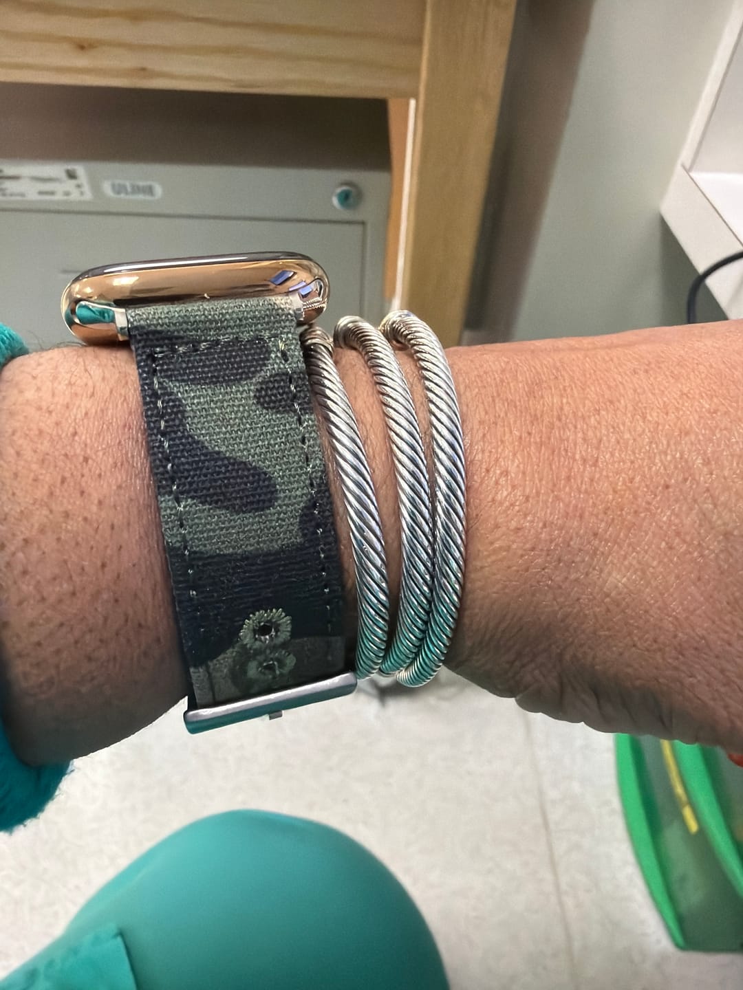 Customer photo review of CanvaSoft 2.0 Band - For Apple Watch - Camo