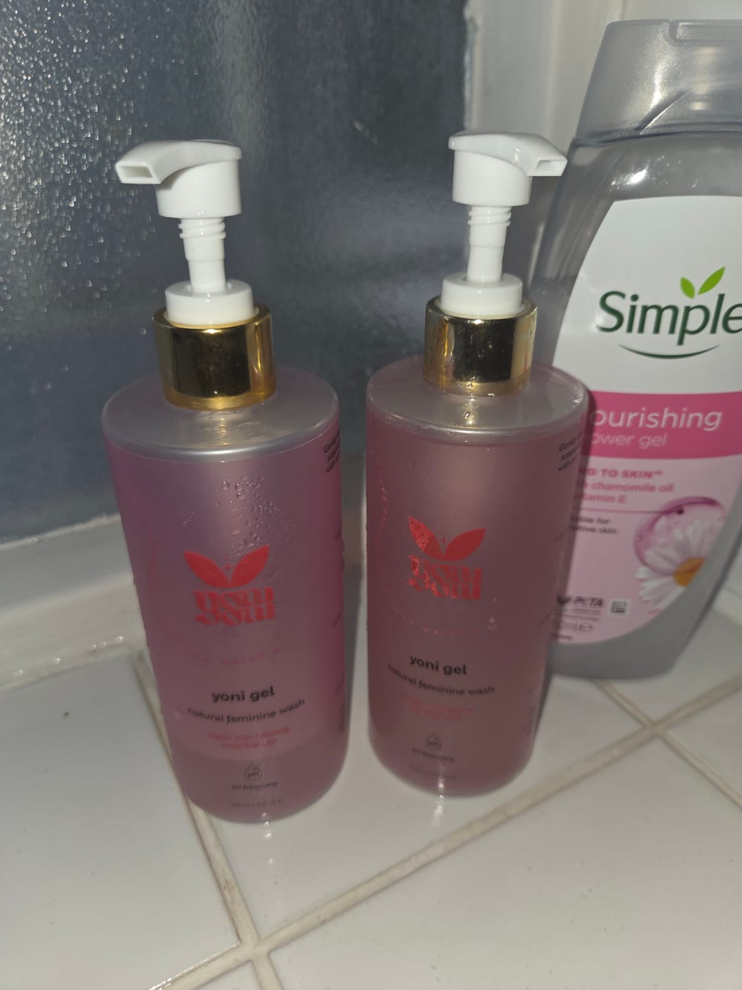 Customer photo review of Yoni Gel