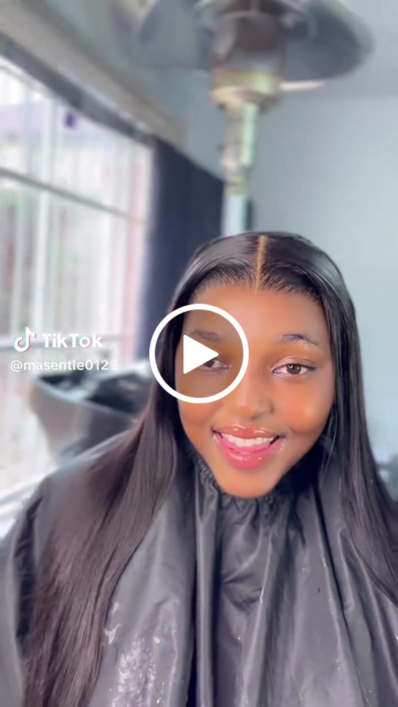 Customer video review of Double Drawn Lace Frontal Straight Wigs