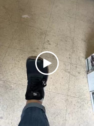 Customer video review of Hareball - Wide Toe Sneakers