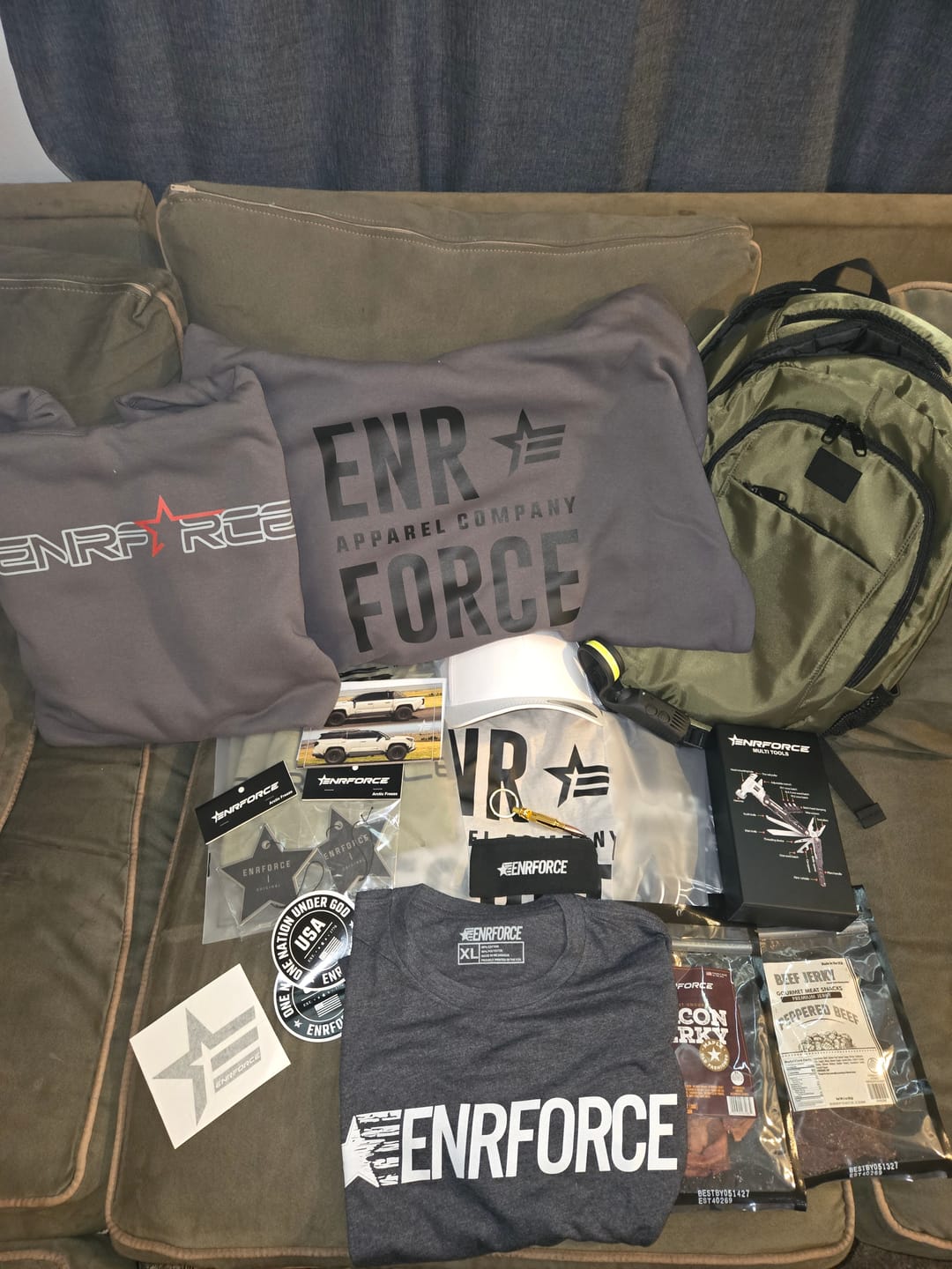 Customer photo review of ENR#83 Exclusive Mystery Box