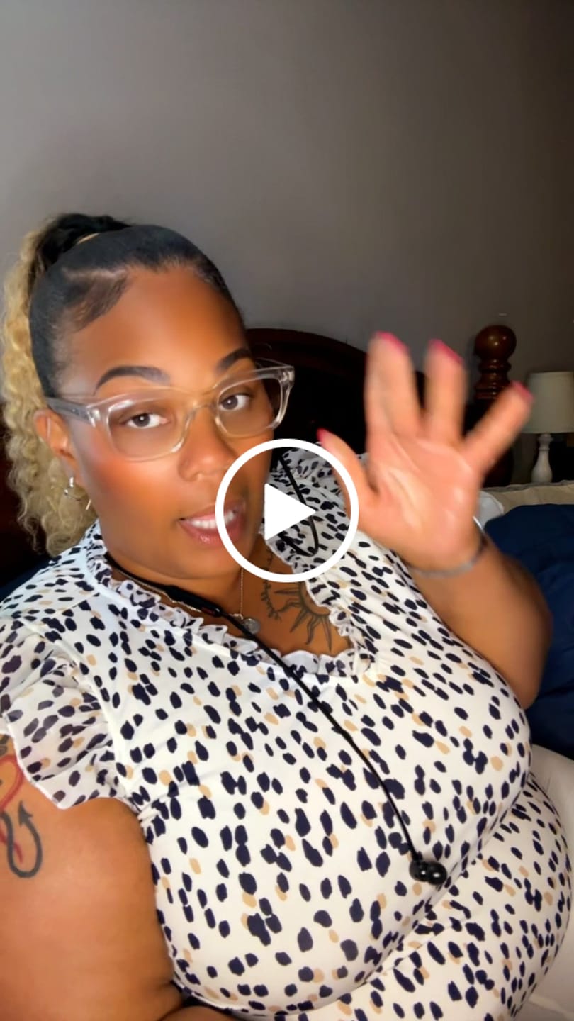 Customer video review of BODY GLAZE: SIAMA