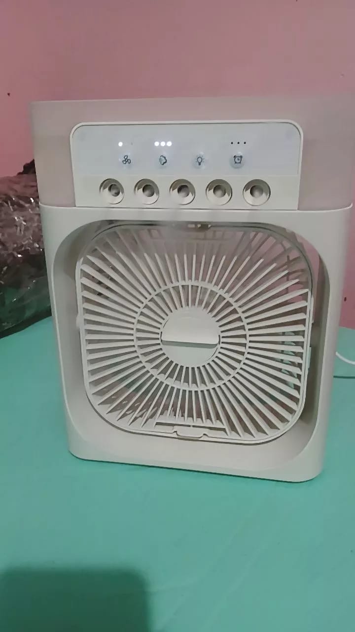 Customer photo review of 3-in-1 USB Air Cooler Fan – Humidifier & 7-Color LED Night Light