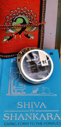 Customer photo review of One Half - Elevate 8gm Tin | Herbal Smoking Blend