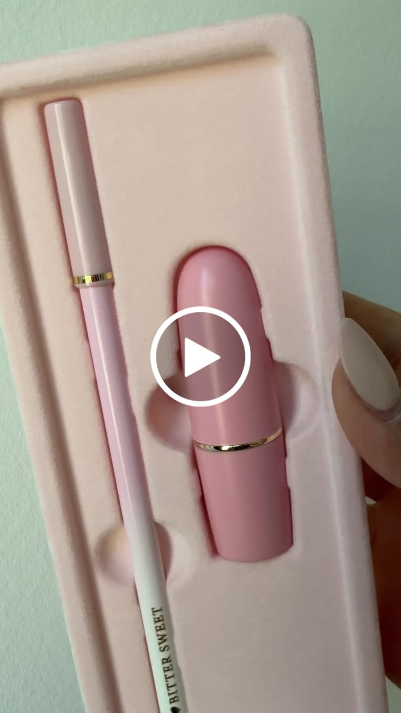 Reseña en vídeo del cliente del kit de lápiz labial y delineador de labios Kiss and Makeup de P. Louise