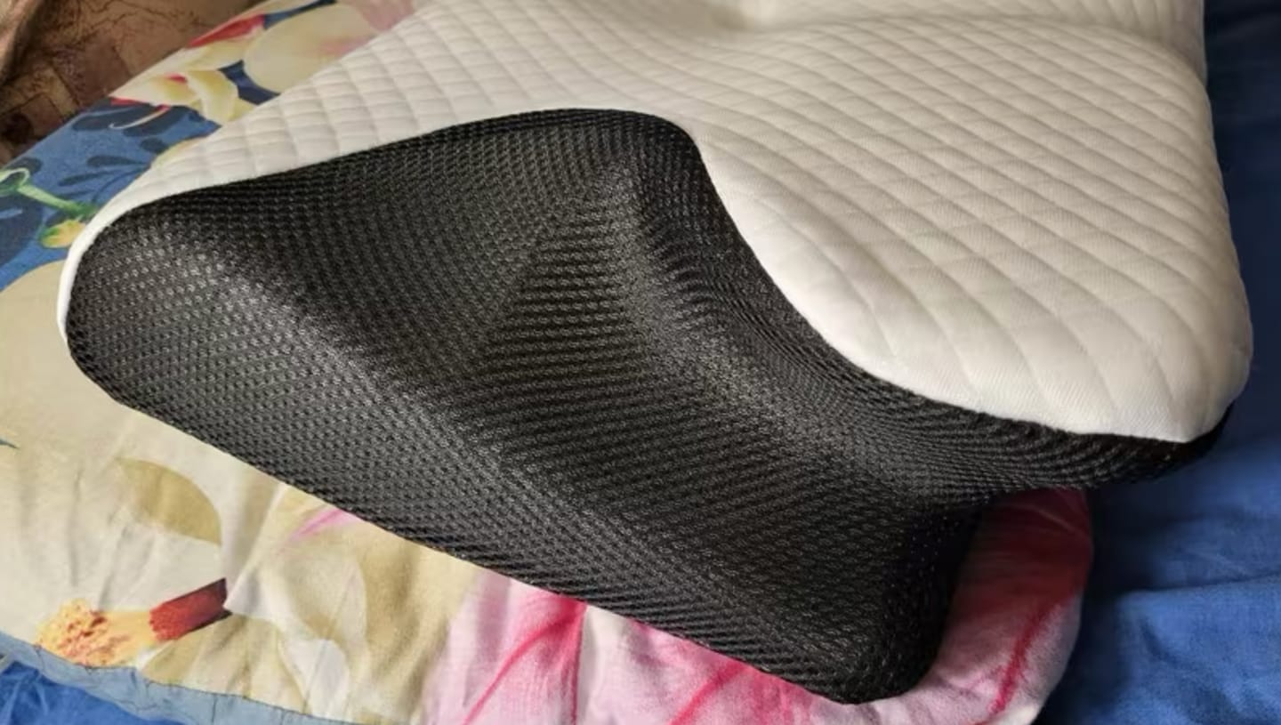 Customer photo review of Livosa - Ortopedisk stödkudde 2.0