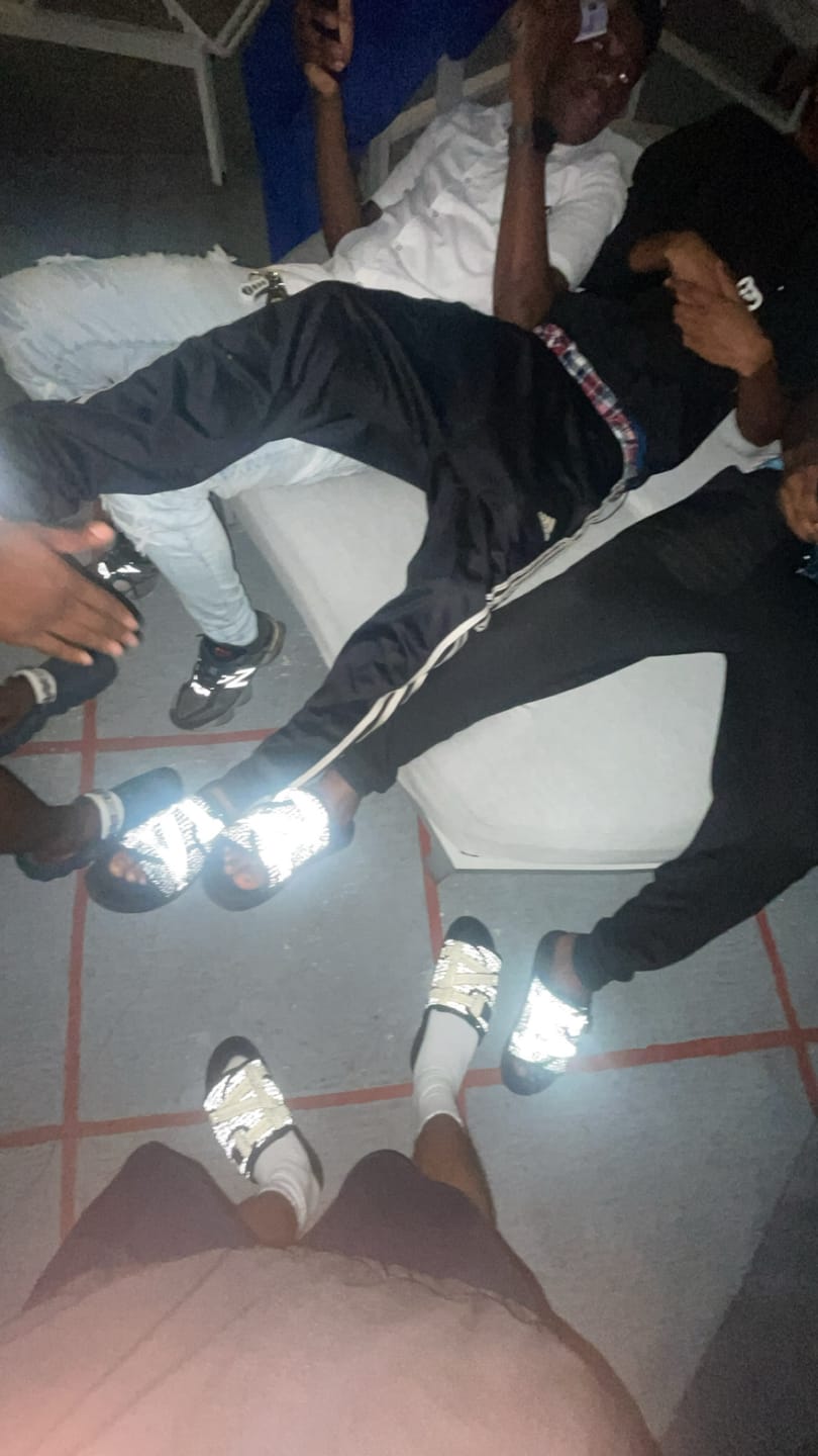 Customer photo review of Reflective DracoSlides