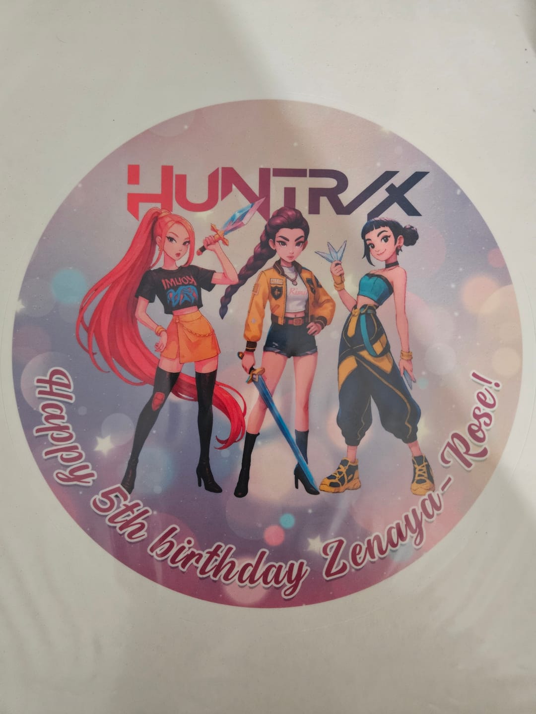 Customer photo review of Kpop Demon Hunters - Edible Icing Toppers