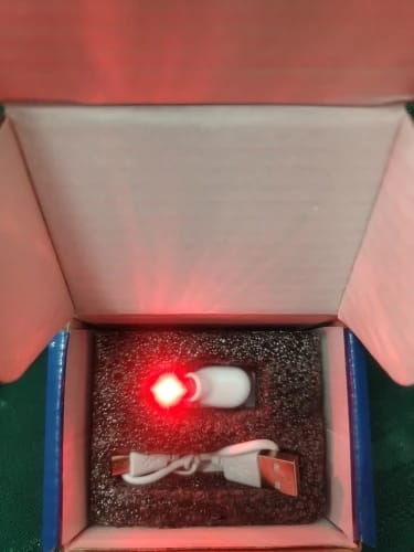 Customer photo review of Terapia de Luz Roja para el Tinnitus