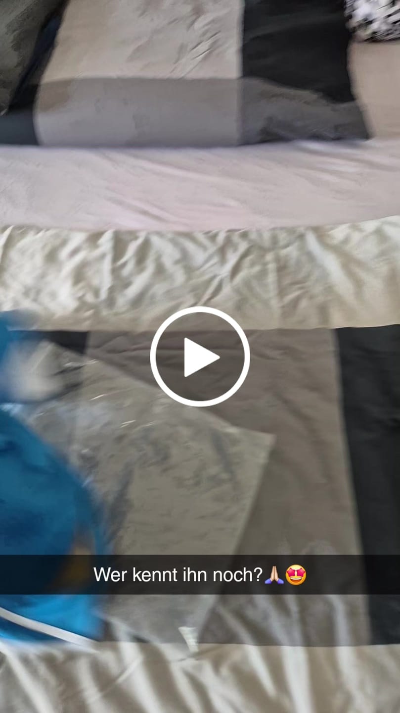 Customer video review of Diego Forlán Uruguay 2010 South Africa World Cup Blue Retro Jersey