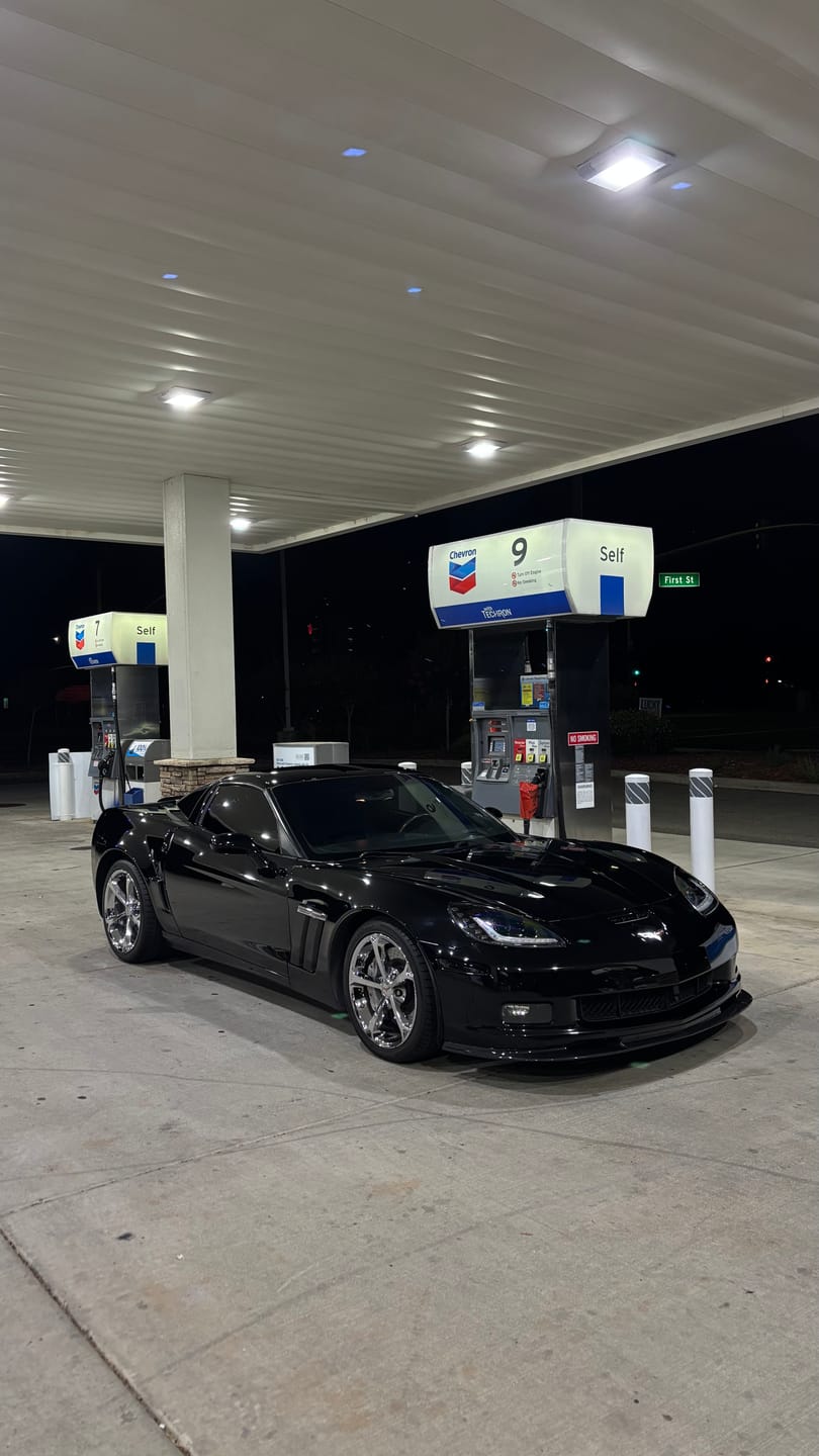 Customer photo review of Corvette C6 Front & Rear Amber Light LED Side Markers Pair