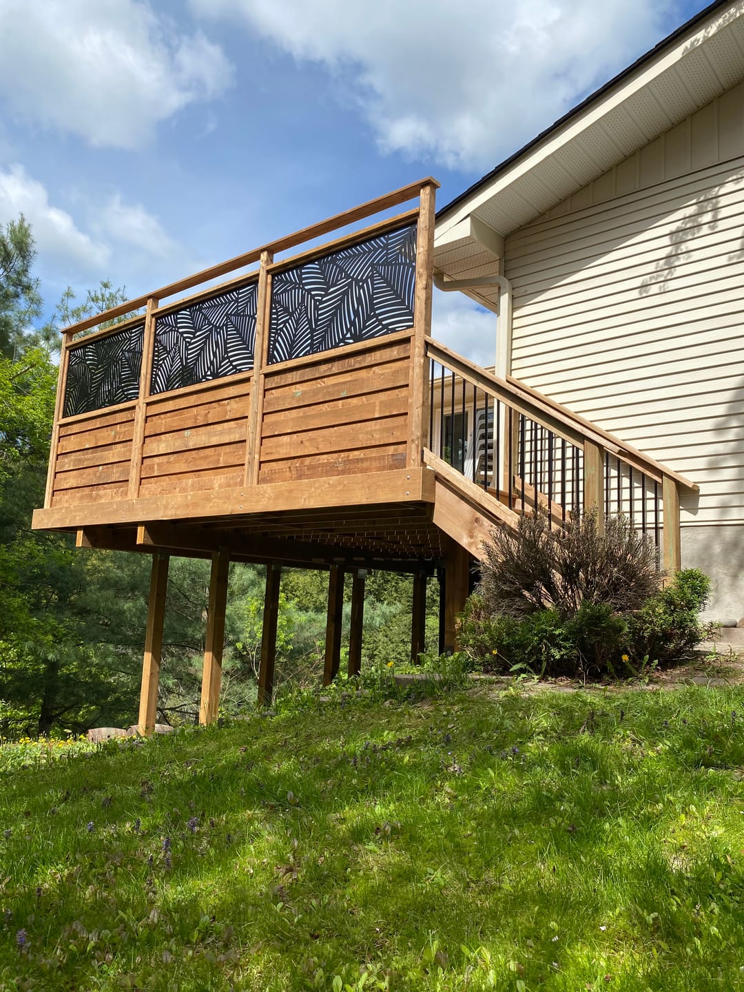 Customer photo review of Privacy Screen (Maui)