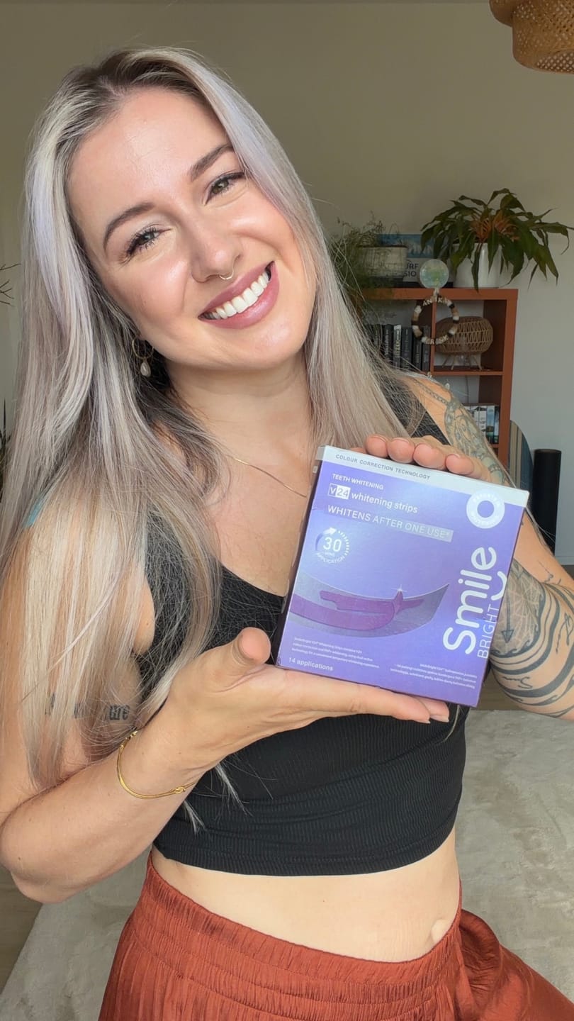 Customer photo review of V24 Violetinės Dantų Balinimo Juostelės