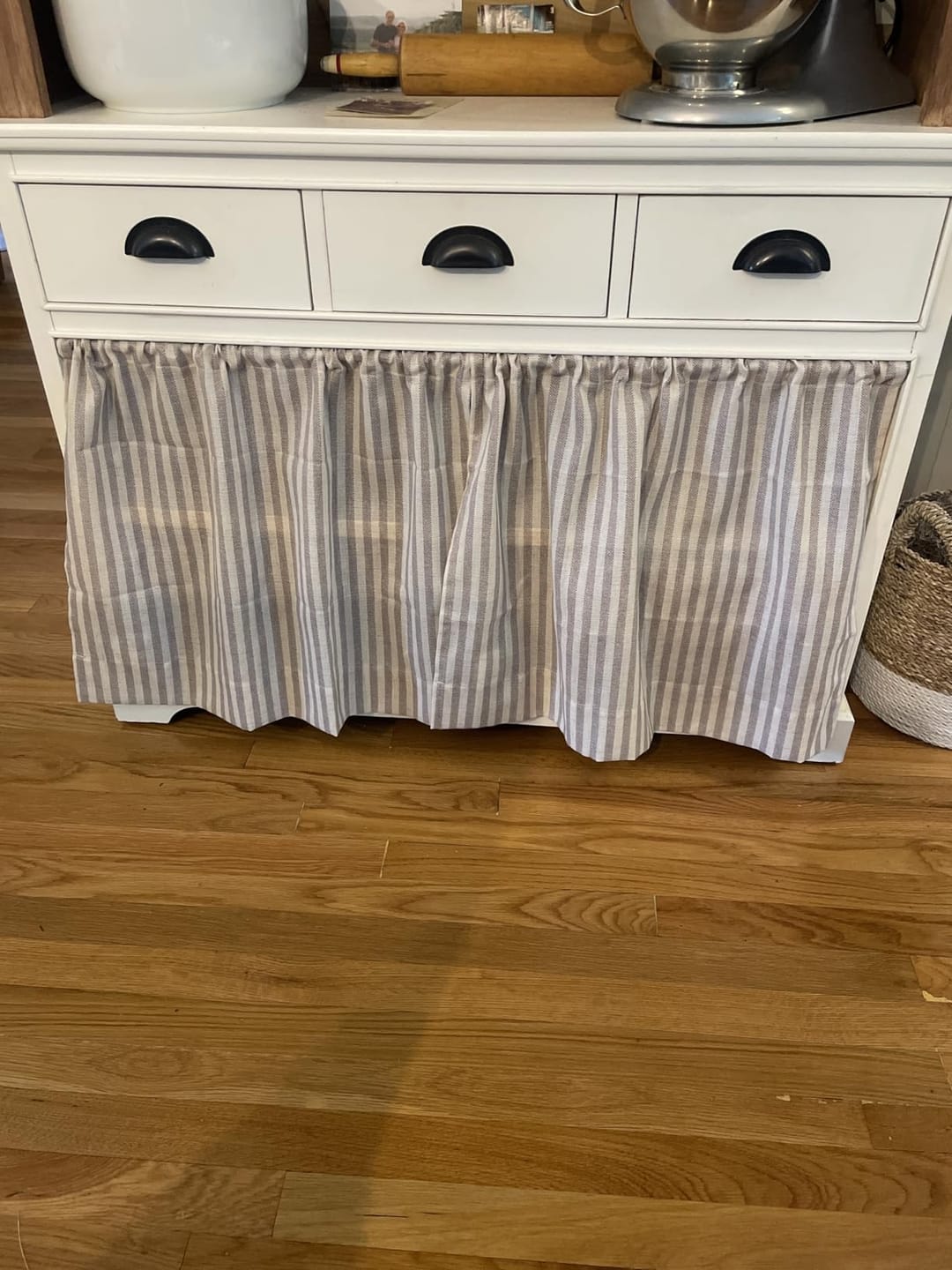 Customer photo review of Colorful Striped Linen Wood Ear Edge Kitchen Curtains