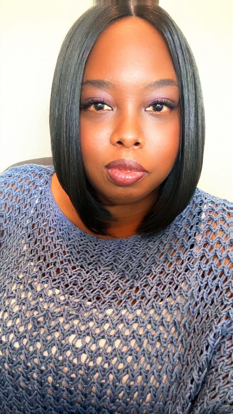 Customer photo review of Outre Every Wear HD Lace Front Wig - EVERY 1