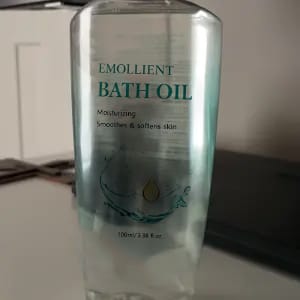 Customer photo review of 🛁 Indulge in Pure Luxury - 49% OFF - ✨ Skin So Soft Original Bath Oil - For Silky Smooth Skin & Natural Mosquito Protection!