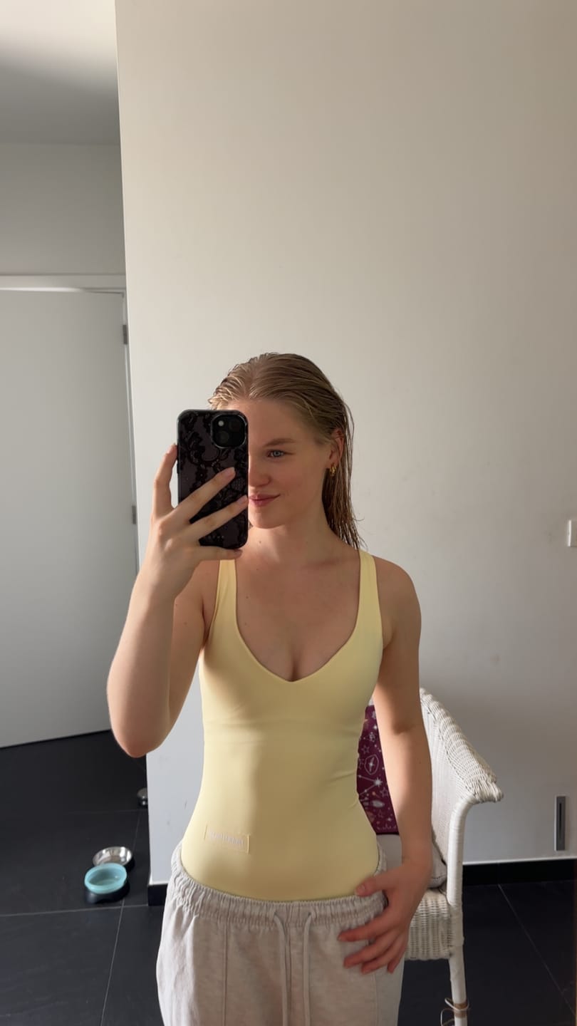 Avis client avec photo sur le body LABEL BUTTER YELLOW