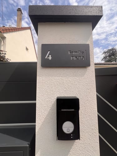 Customer photo review of Numero civico e testo modello Stencil Horizontal