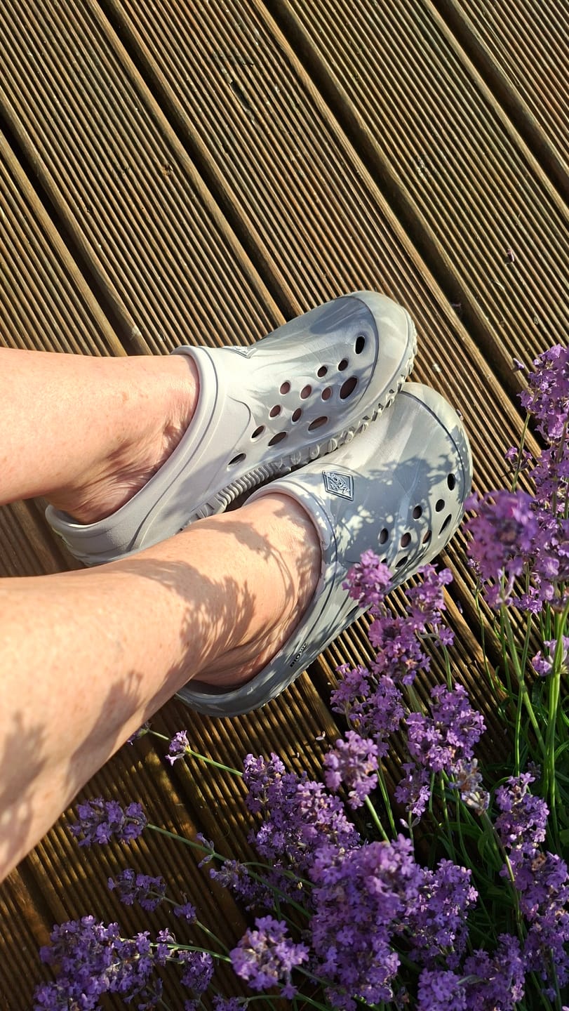 Customer photo review of Women's Muckster Lite Clogs