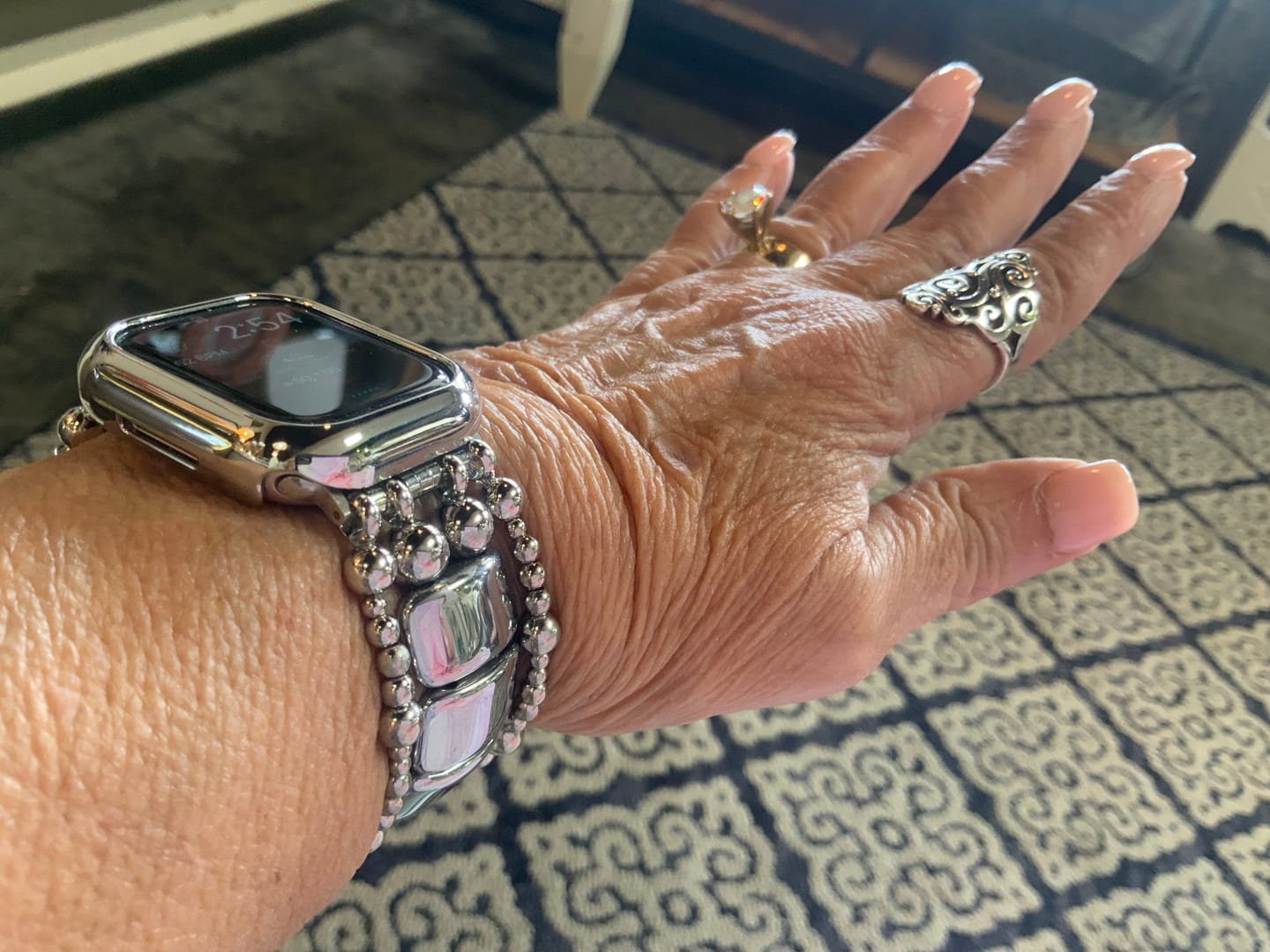 Customer photo review of Platinum Noir Stretch Apple Watch Strap