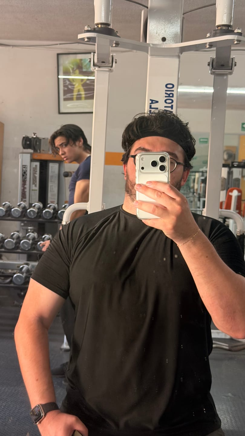 Customer photo review of Training Sport Tee - Black