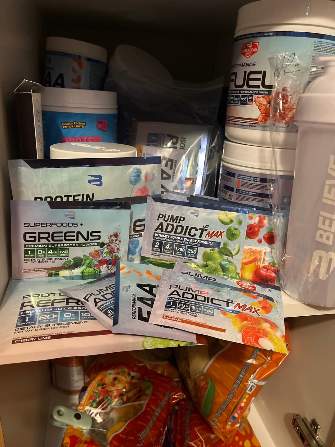 Customer photo review of Discovery Package- 15 Samples + 2 shakers