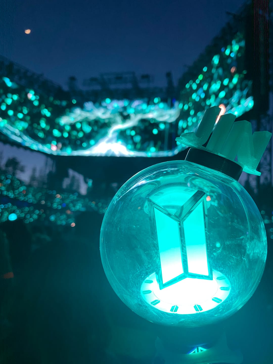 Customer photo review of RECHARGEABLE LIGHTSTICK BATTERY 1.0 VER