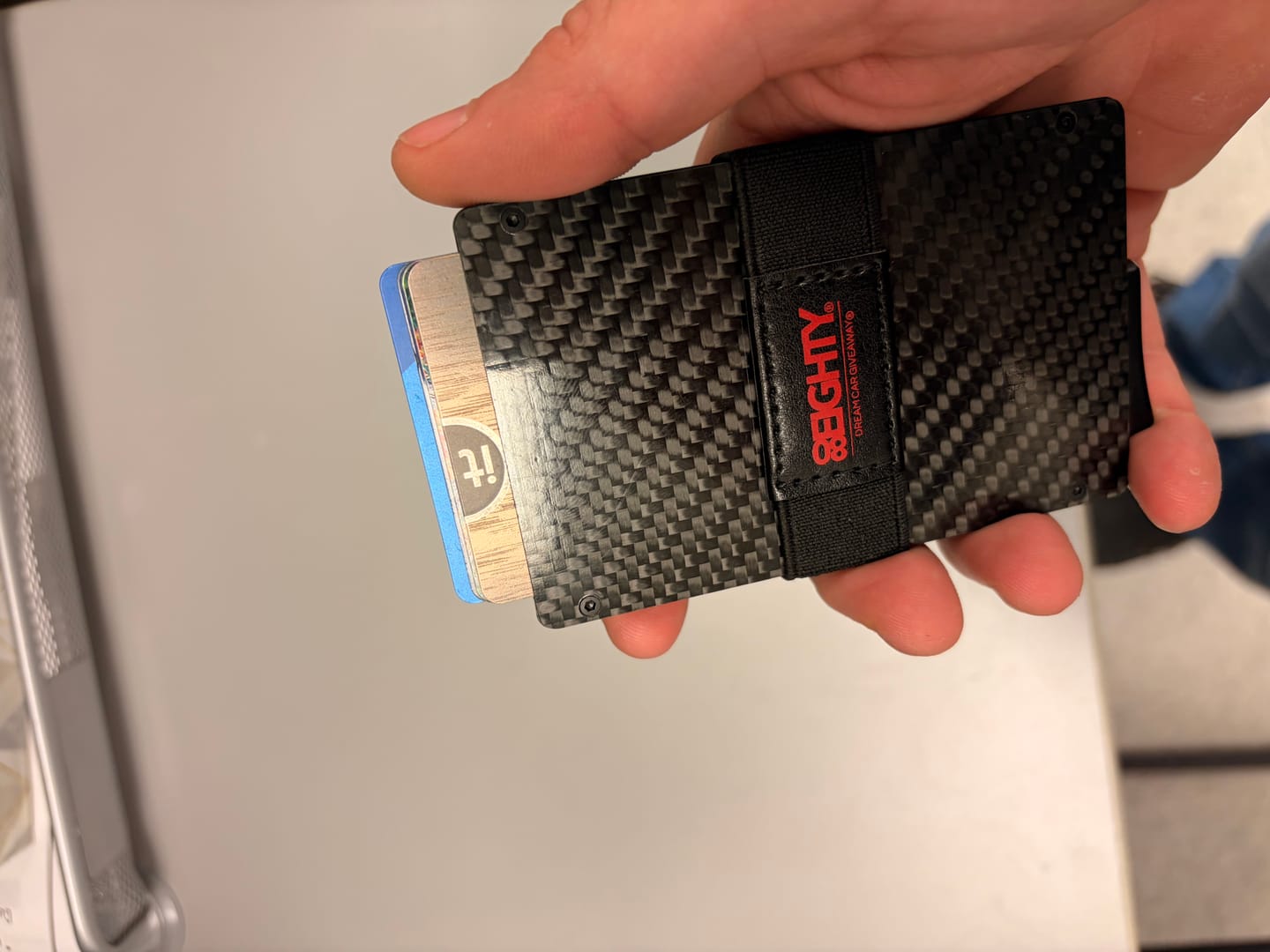 Customer photo review of 80Eighty® Minimalist Carbon Fiber Wallet