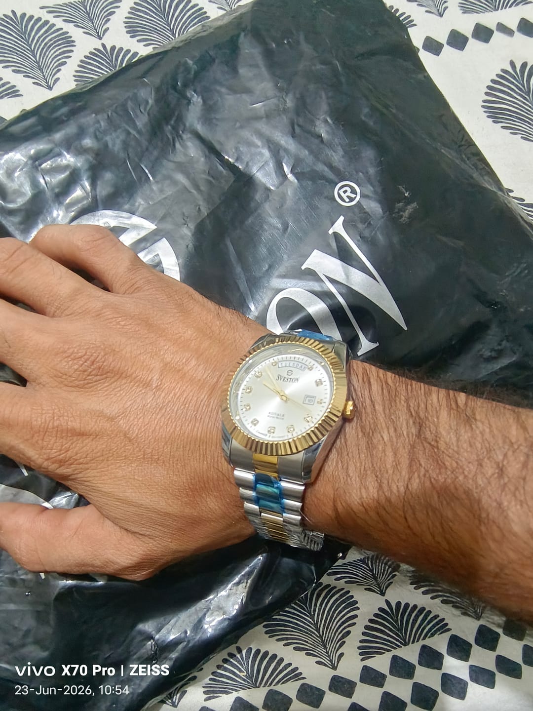 Customer photo review of Royale