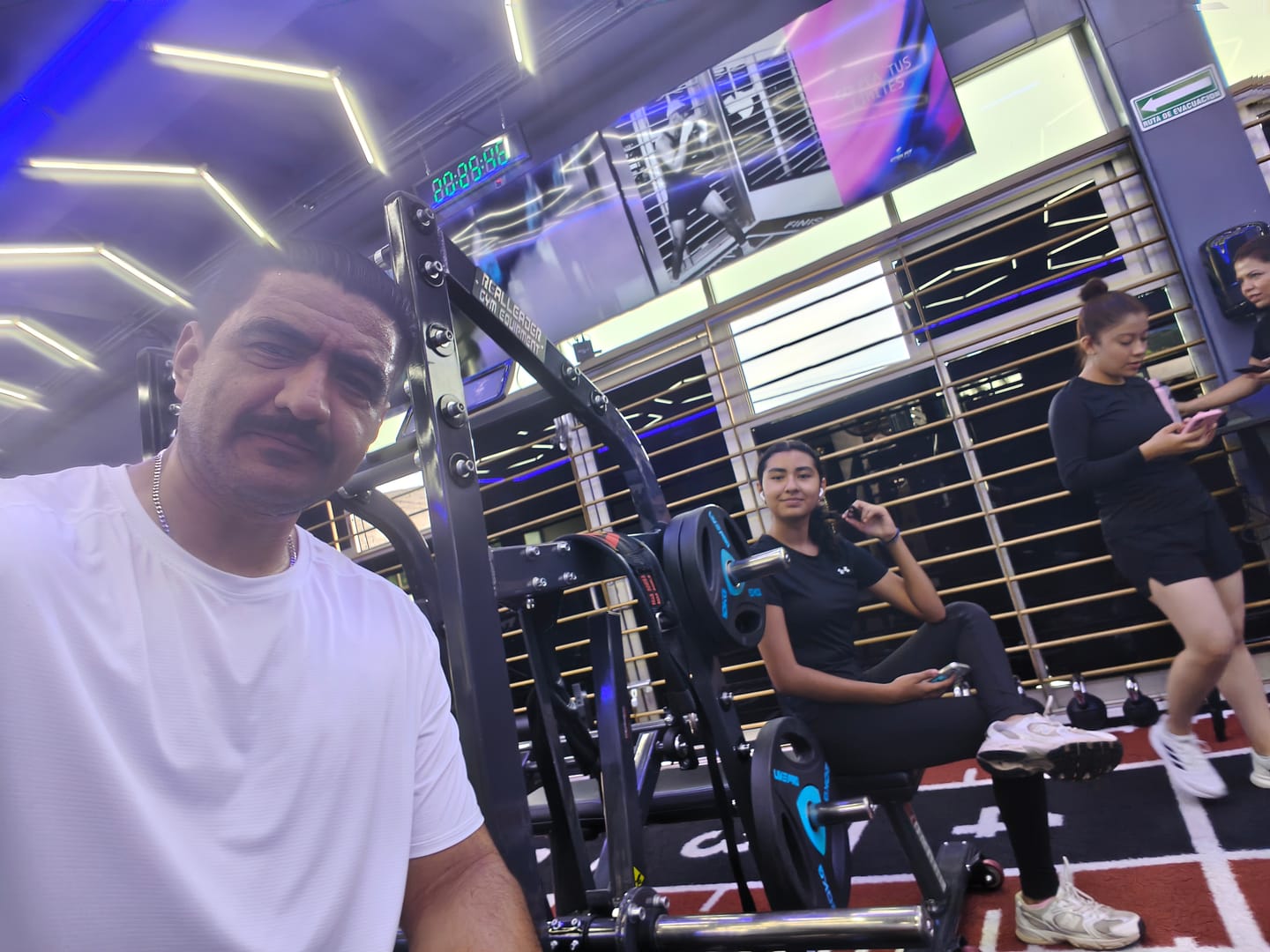Customer photo review of Artial Training Tee - White