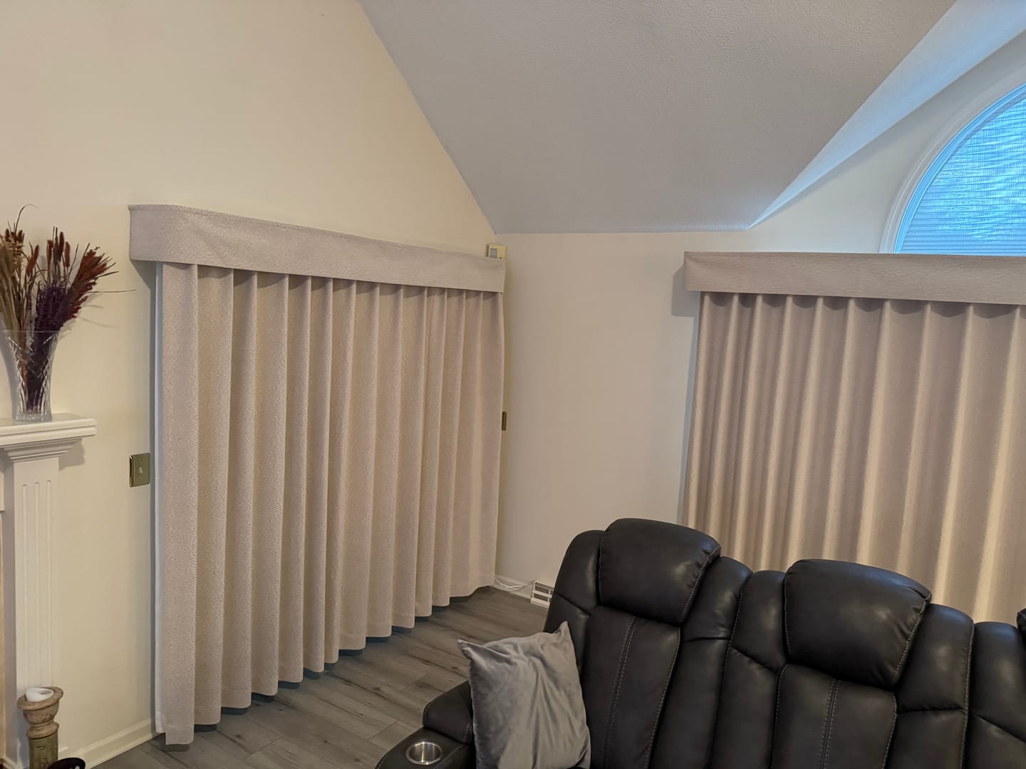 Customer photo review of SmartWings Motorized Dual Drapery