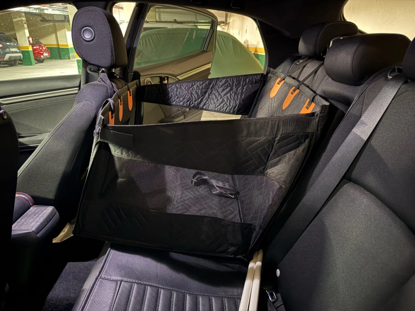 Customer photo review of Paw Protect - Hard Bottom Single Seat Cover