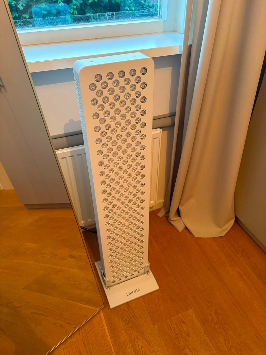 Customer photo review of PrimeFORCE RL240 (Roodlichttherapie) – Ideaal voor thuis – Levensduur tot 100.000 uur - 100x21x7cm