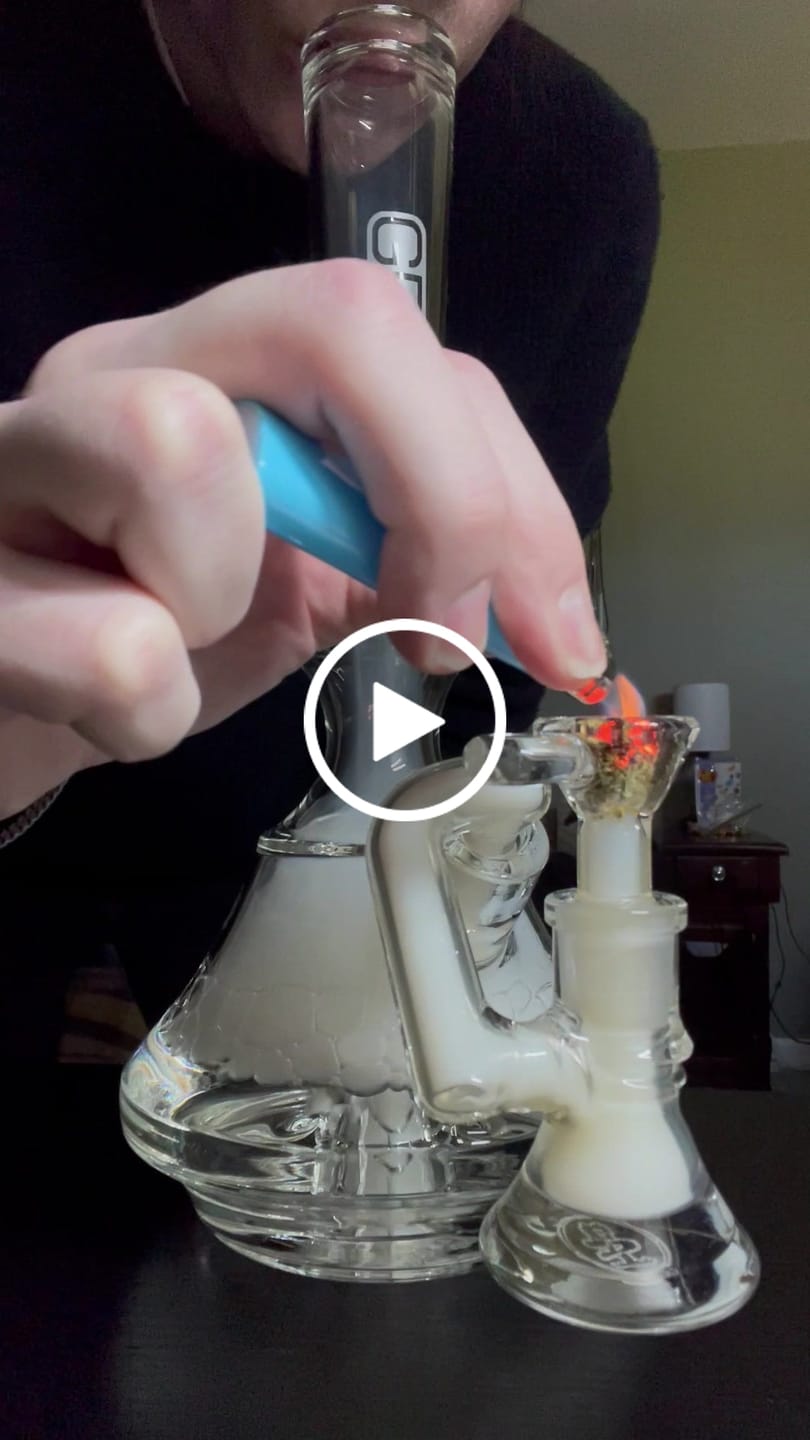 Customer video review of Jealousy - THCa Flower