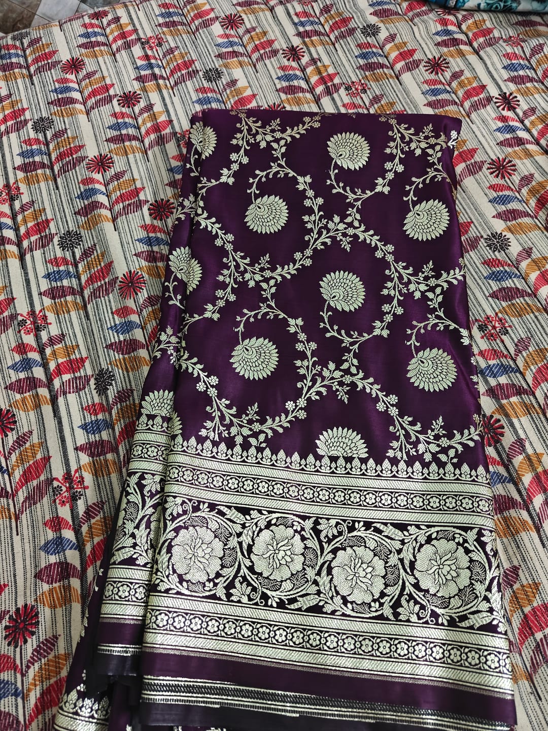 Customer photo review of Purple Murmuri Jaal Katan Silk Banarasi Saree