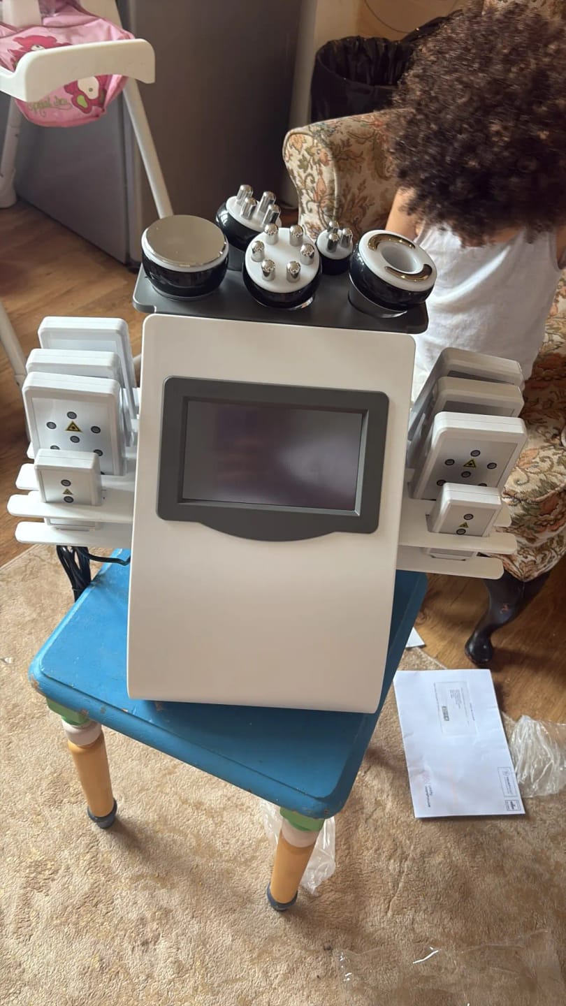 Customer photo review of 10 in 1 Fat Cavitation Body Sculpting Machine
