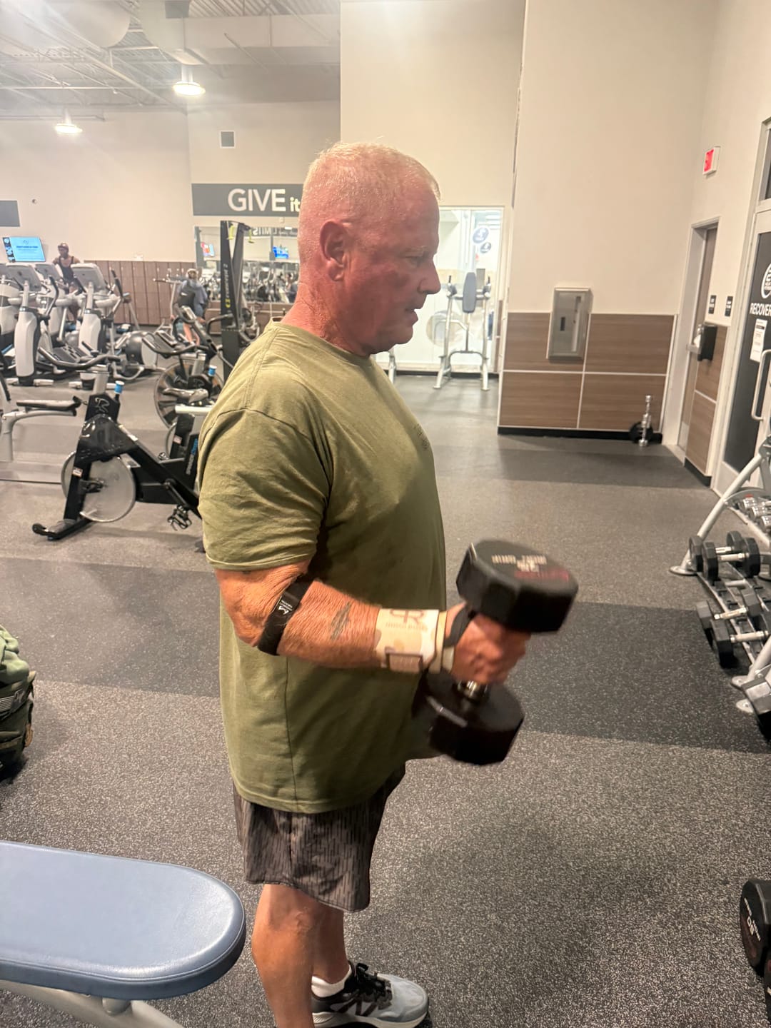 Customer photo review of Wrist Wraps - Sand Camo