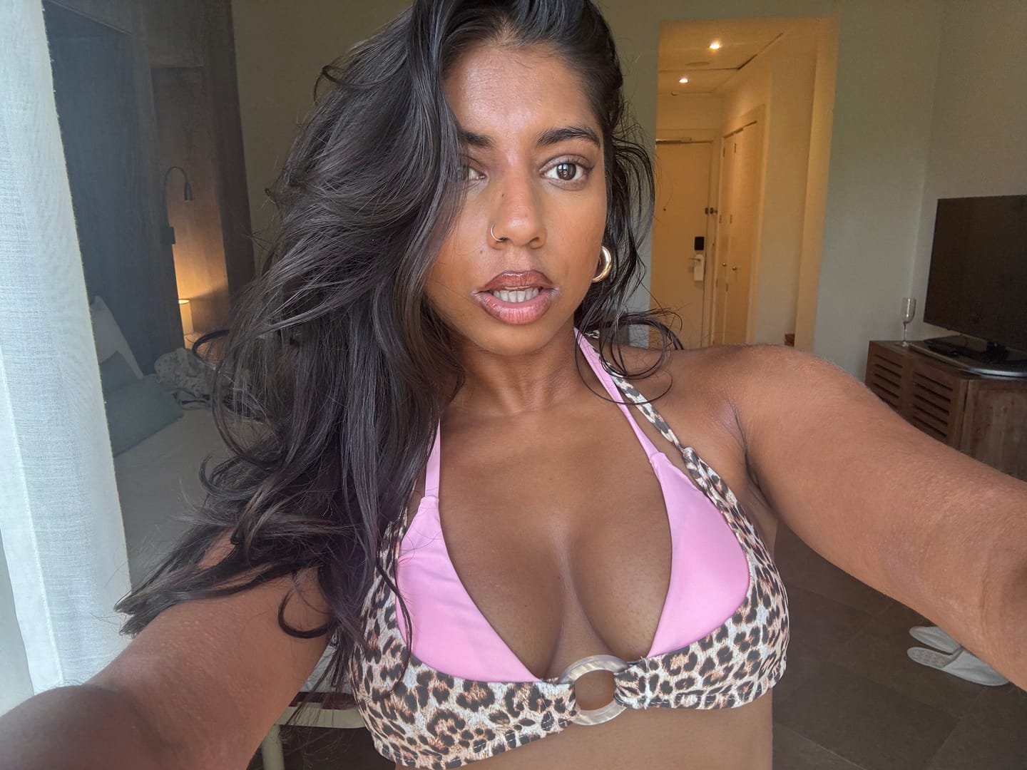 Customer photo review of Seamolly Leopard Print Contrast Color O Ring Double Layer Bikini Set