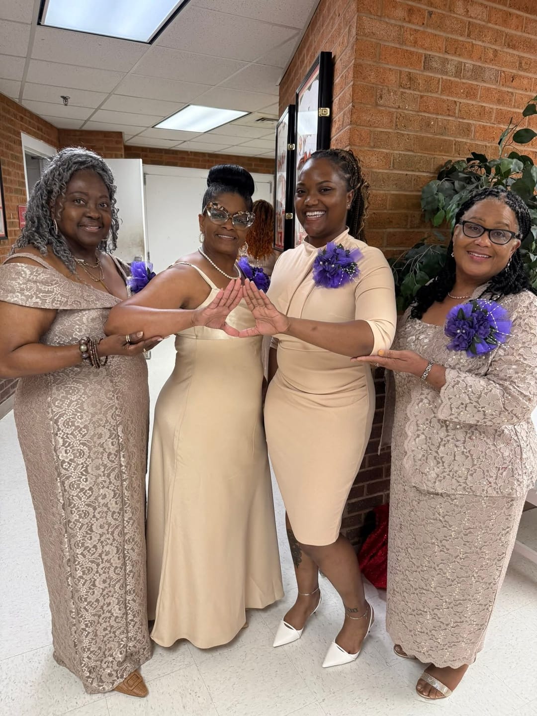 Customer photo review of New 💜 Violet Corsage