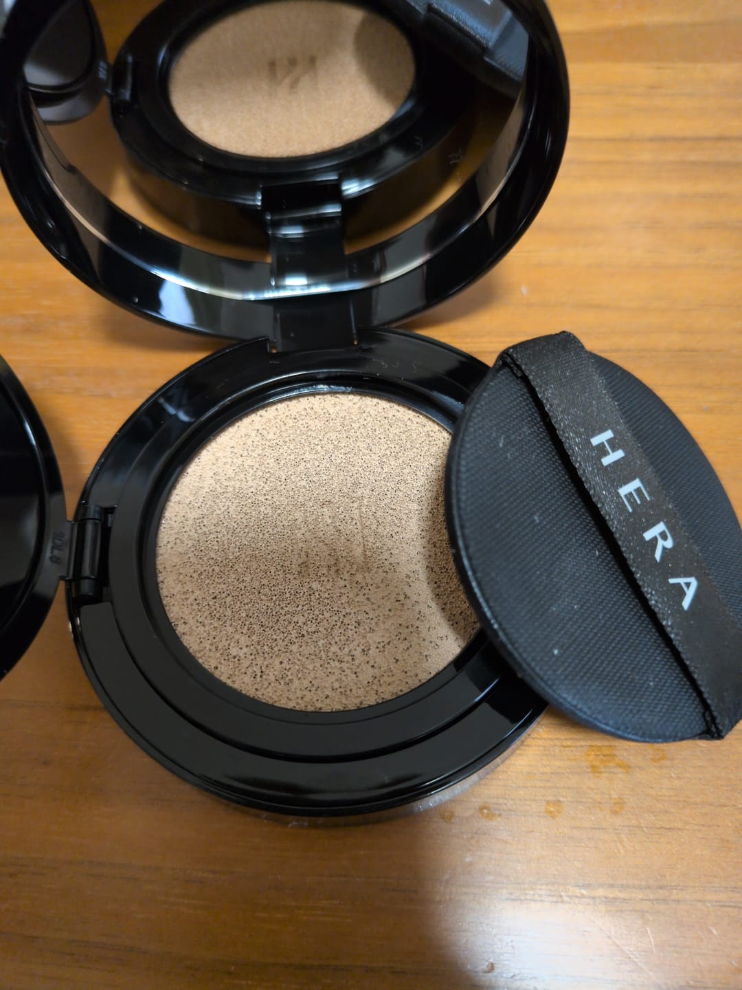 Customer photo review of ブラック クッション ファンデーション